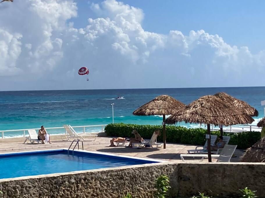 Cancun Oceanfront, Entire Apartment Exteriér fotografie